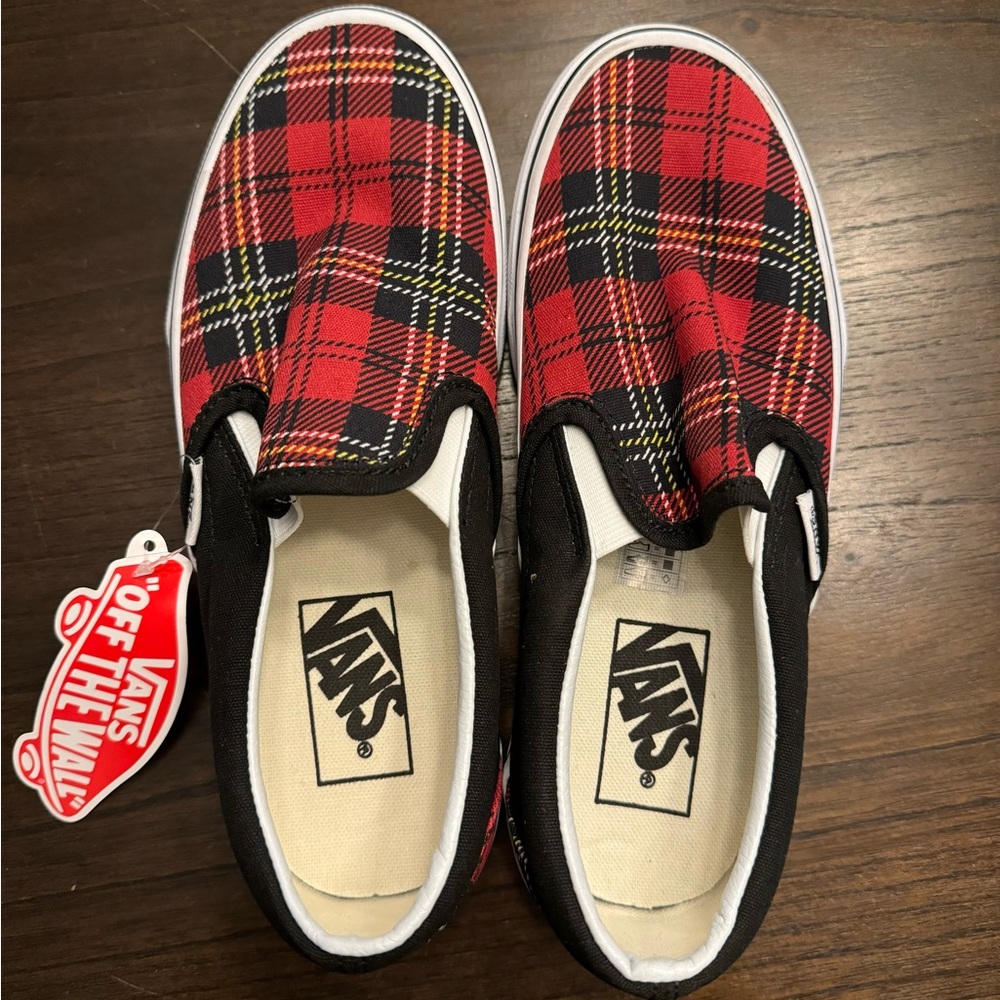 *RARE* VANS SLIP ON RED PLAID Kids 4 Womens 5.5